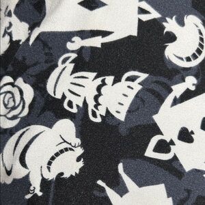 ALICE IN WONDERLAND leggings *rare* size TC